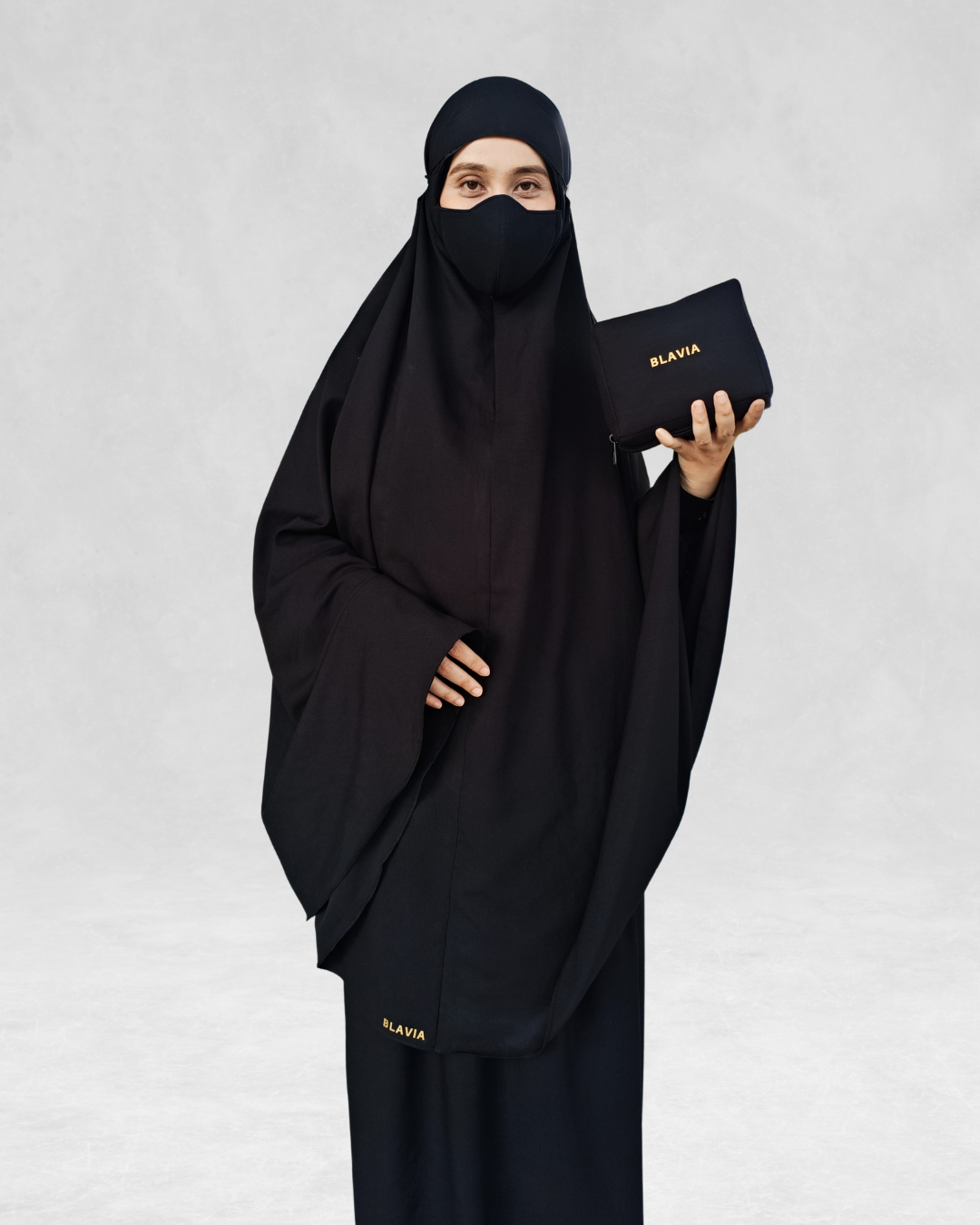 ZIPPER PRAYER GARMENT WITH MINI BAG