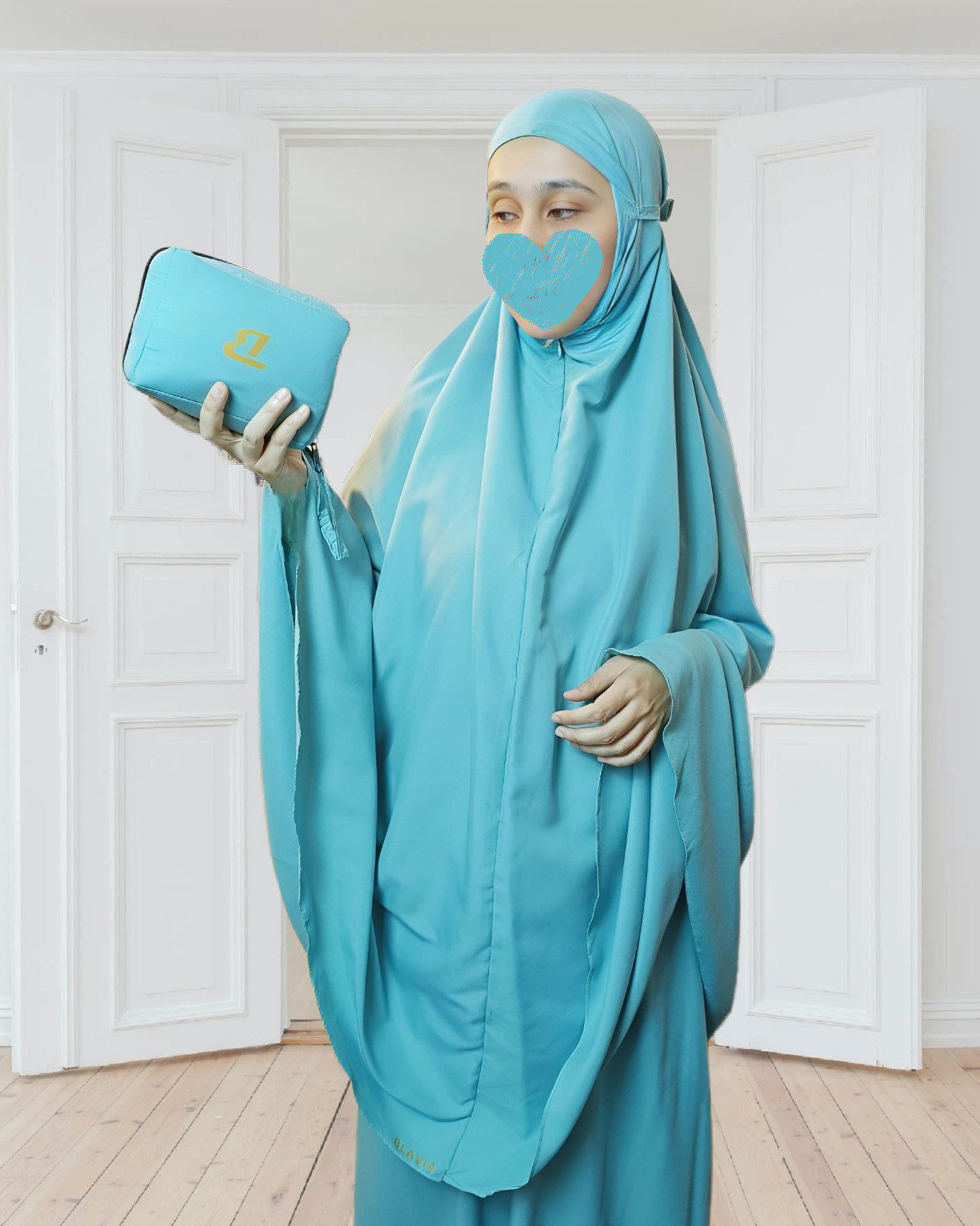 ZIPPER PRAYER GARMENT WITH MINI BAG